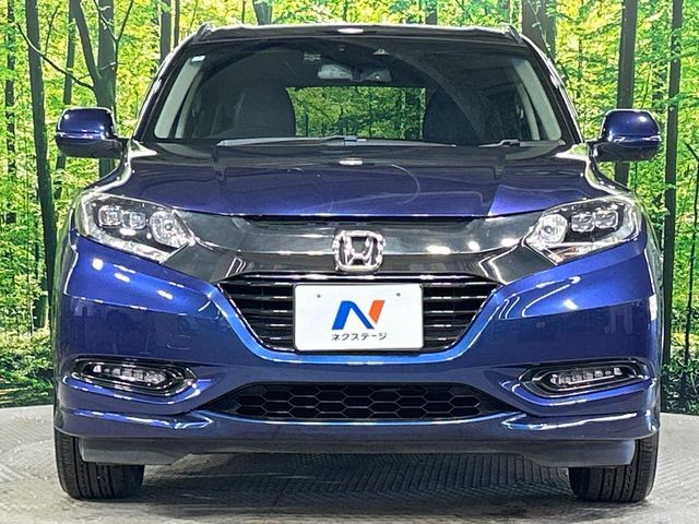 VEZEL HYBRID 4WD