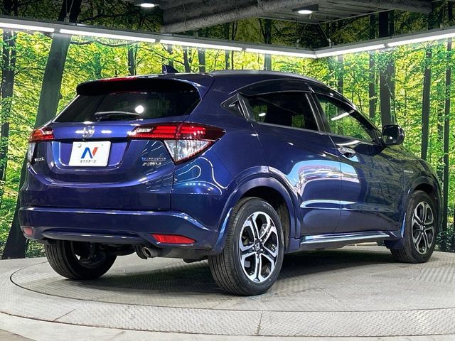 VEZEL HYBRID 4WD