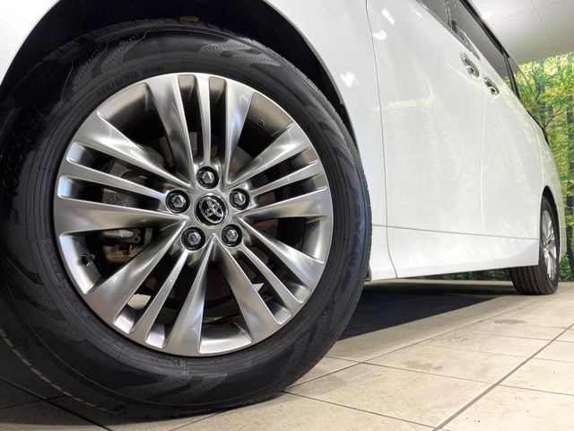 ALPHARD hybrid