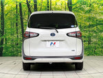 SIENTA HYBRID