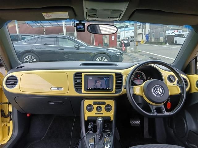 VOLKSWAGEN The BEETLE