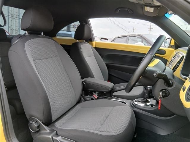 VOLKSWAGEN The BEETLE