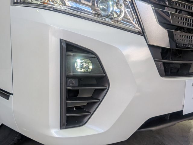 CARAVAN van 2WD