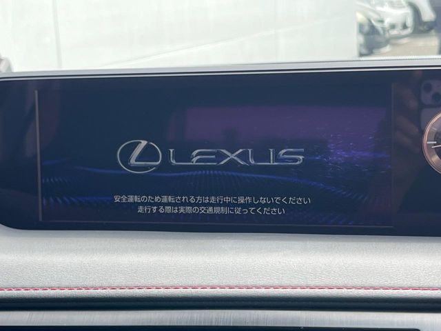 LEXUS UX200