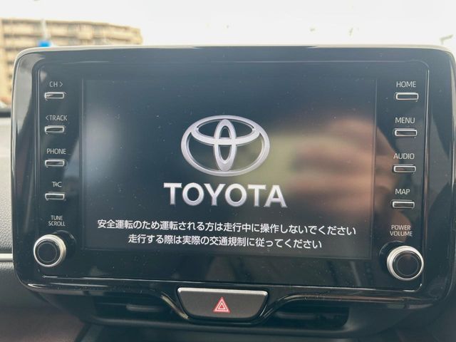 YARIS CROSS HYBRID
