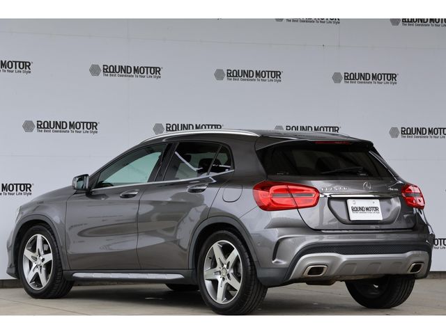 MERCEDES BENZ GLA class