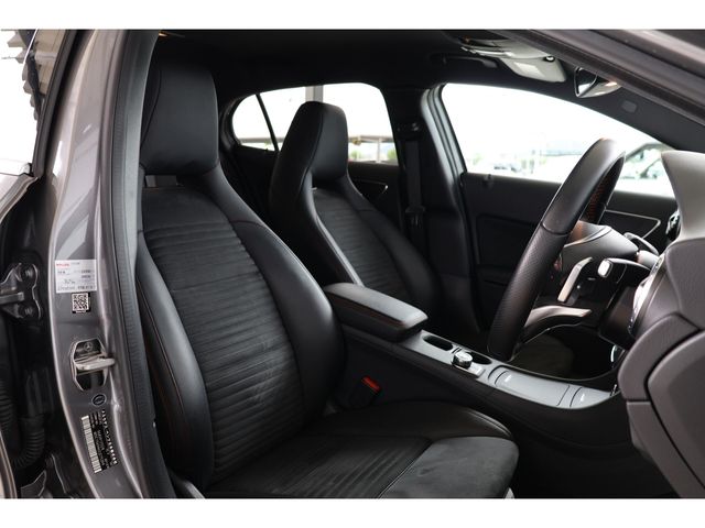 MERCEDES BENZ GLA class