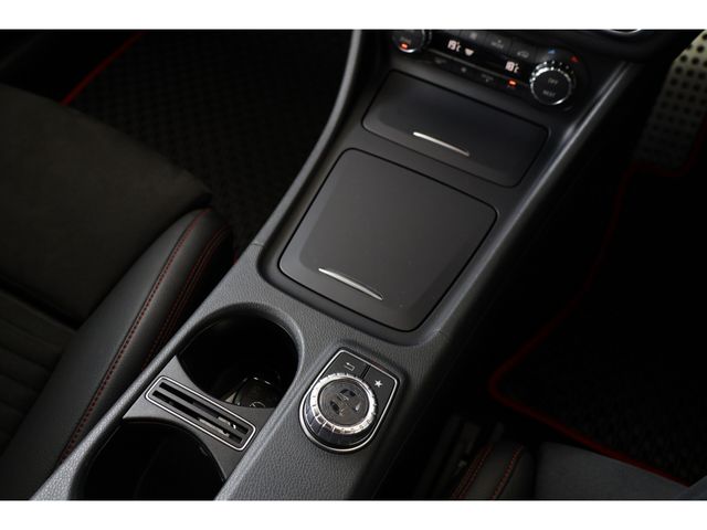 MERCEDES BENZ GLA class
