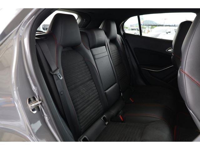MERCEDES BENZ GLA class