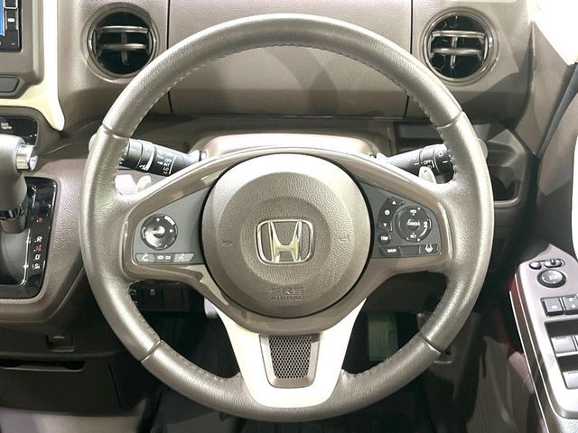 N BOX 4WD