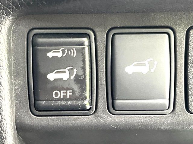 X-TRAIL 4WD