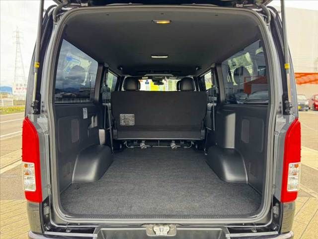HIACE van 2WD