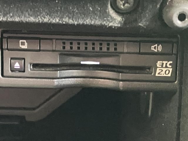 LEXUS IS200t