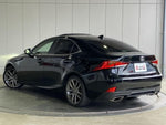 LEXUS IS200t
