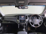 CROWN sedan hybrid