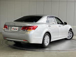 CROWN sedan