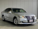 CROWN sedan