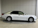 CROWN sedan