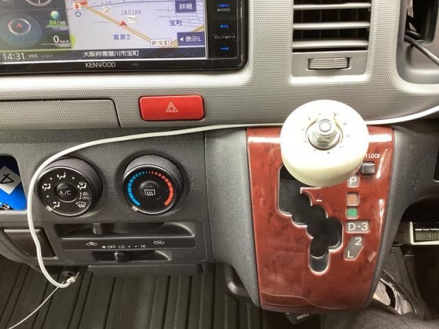 HIACE van 2WD