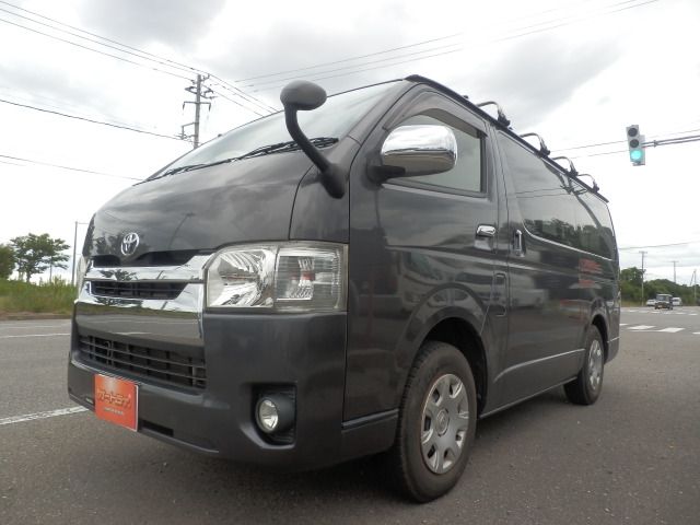 HIACE van 4WD