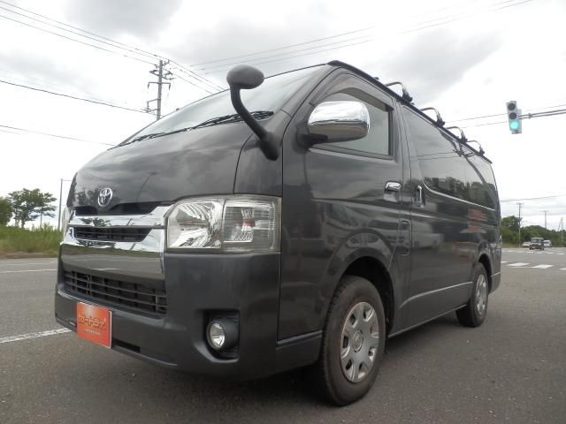 HIACE van 4WD