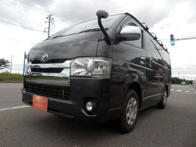 HIACE van 4WD