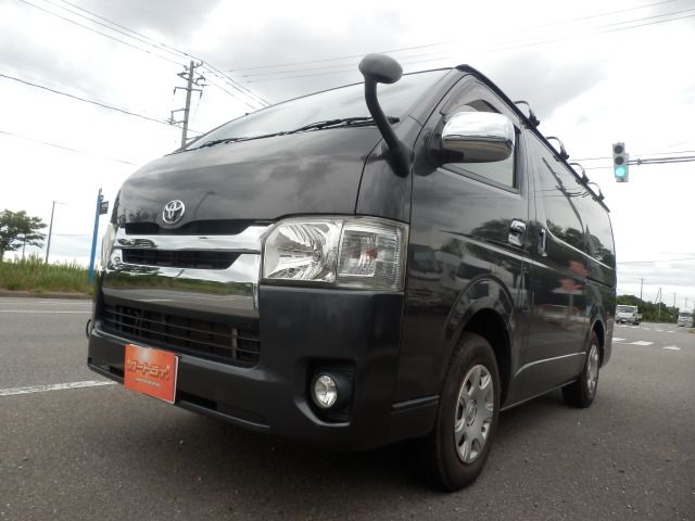 HIACE van 4WD