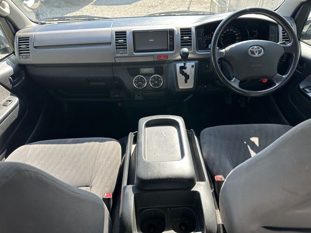 HIACE van 4WD