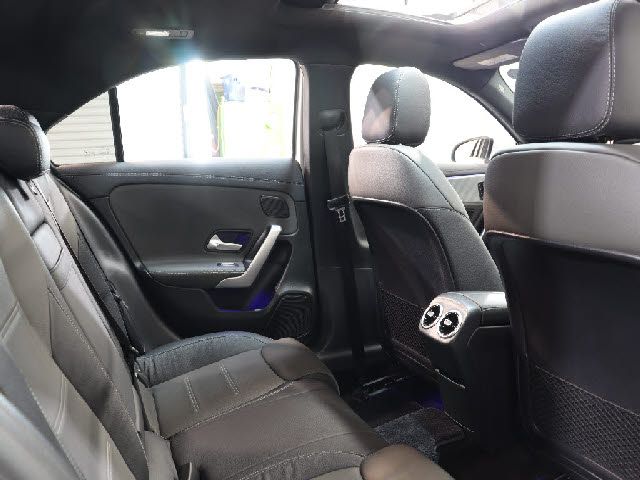 MERCEDES BENZ A class sedan
