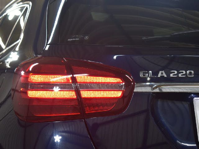 MERCEDES BENZ GLA class