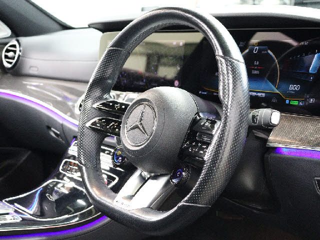 ＡＭＧ　Ｅクラス　セダン　ハイブリッド