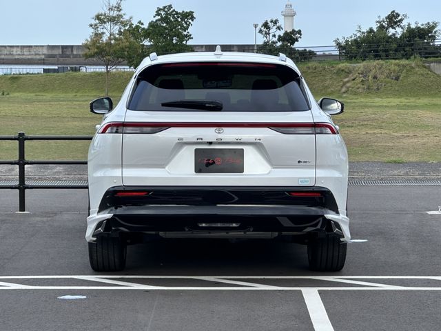 CROWN ESTATE 4WD