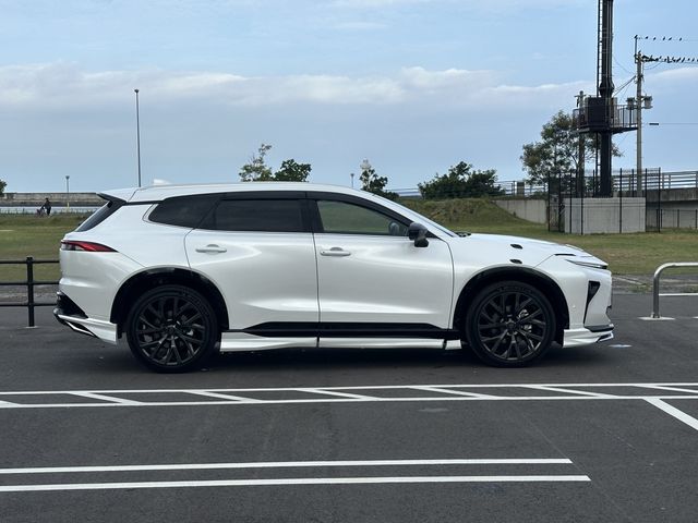 CROWN ESTATE 4WD