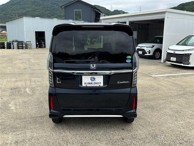 N BOX CUSTOM