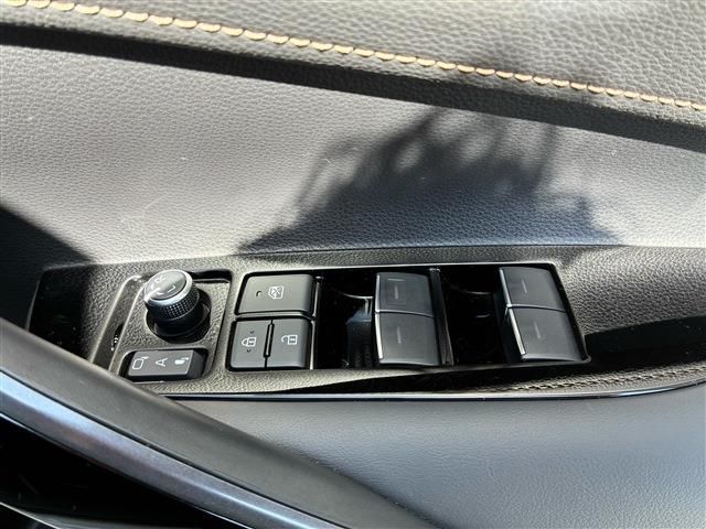 COROLLA TOURING HYBRID