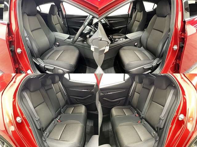 MAZDA3 FASTBACK
