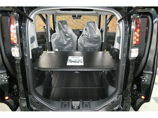 Spacia BASE 4WD