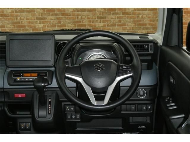 Spacia BASE 4WD