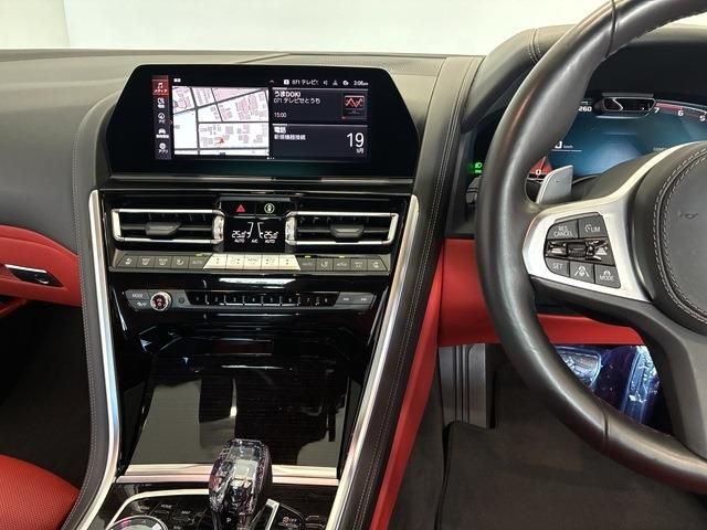 BMW 8series open