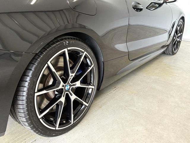 BMW 8series open