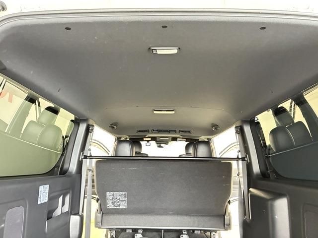 HIACE van 4WD