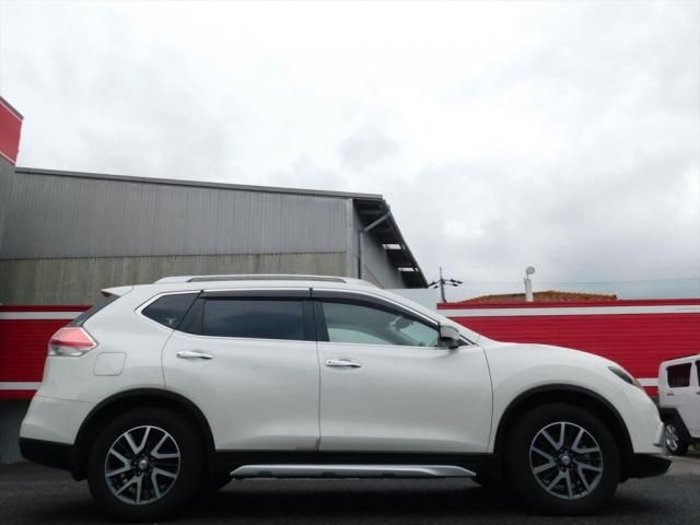X-TRAIL 4WD
