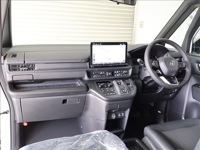 STEPWAGON e:HEV SPADA