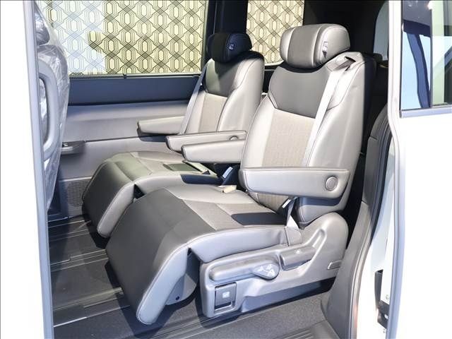 STEPWAGON e:HEV SPADA