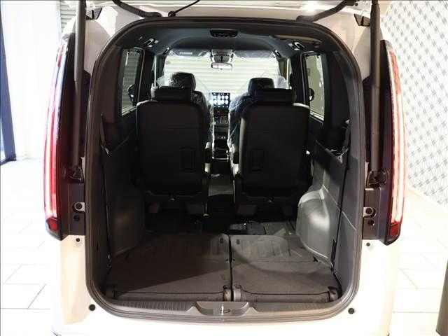 STEPWAGON e:HEV SPADA
