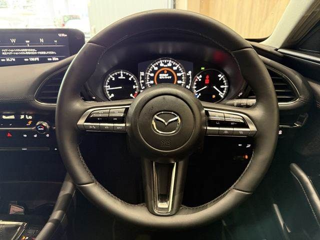 MAZDA3 SEDAN