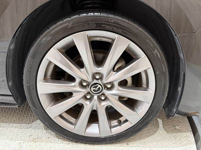 MAZDA3 SEDAN