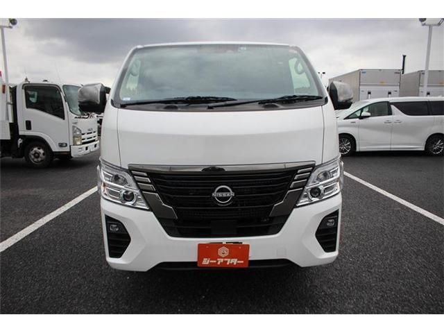 CARAVAN van 4WD