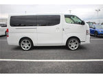 CARAVAN van 4WD
