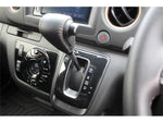 CARAVAN van 4WD